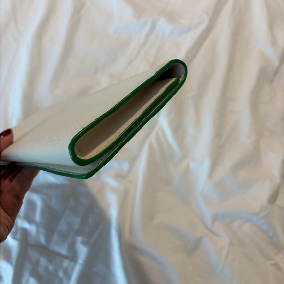 Elegant Off White and Green Women's Clutch - Picture 4 of 8